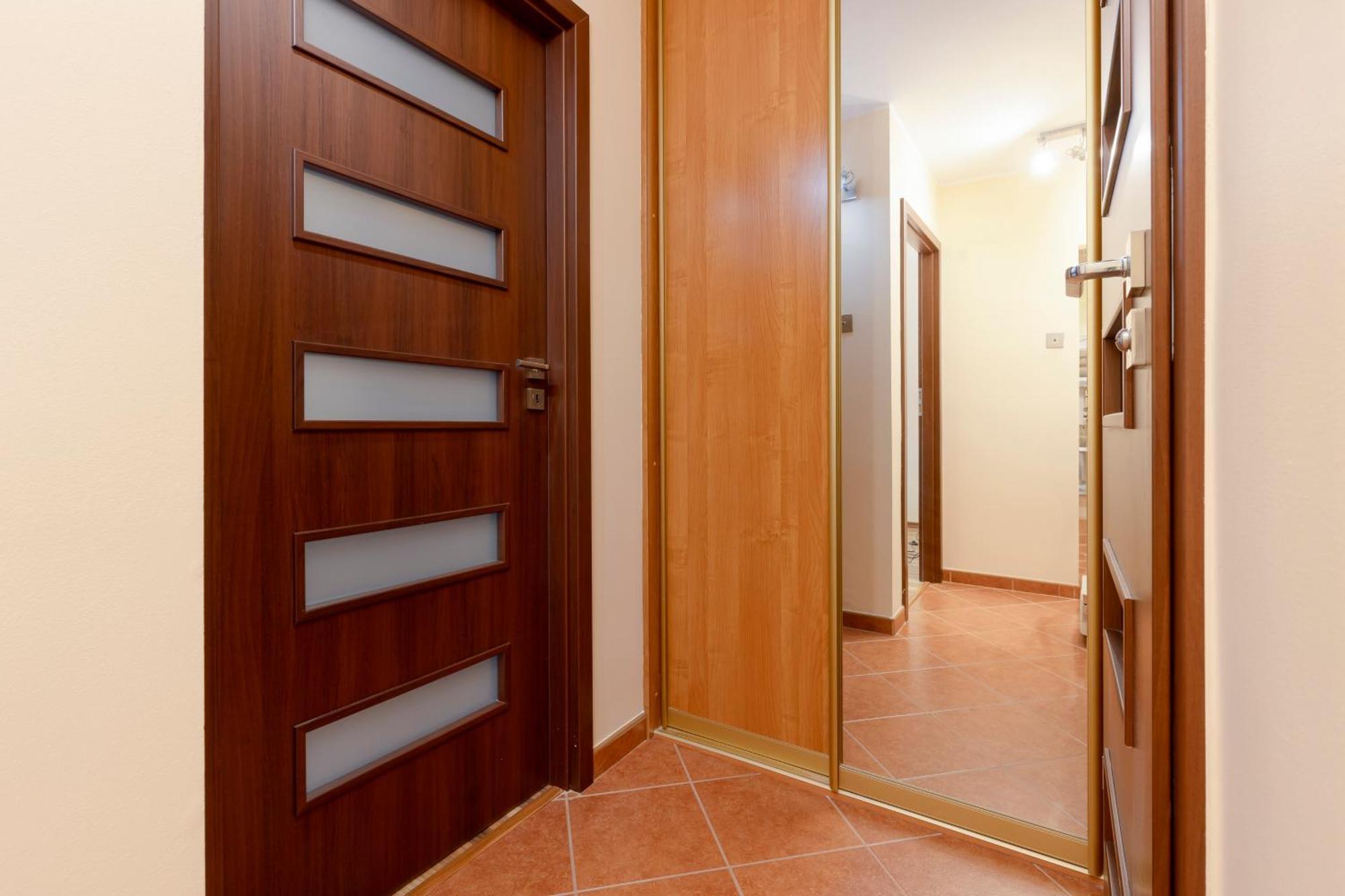 Bright & Cozy Apartments In The City Center By Noclegi Renters วอร์ซอ ภายนอก รูปภาพ